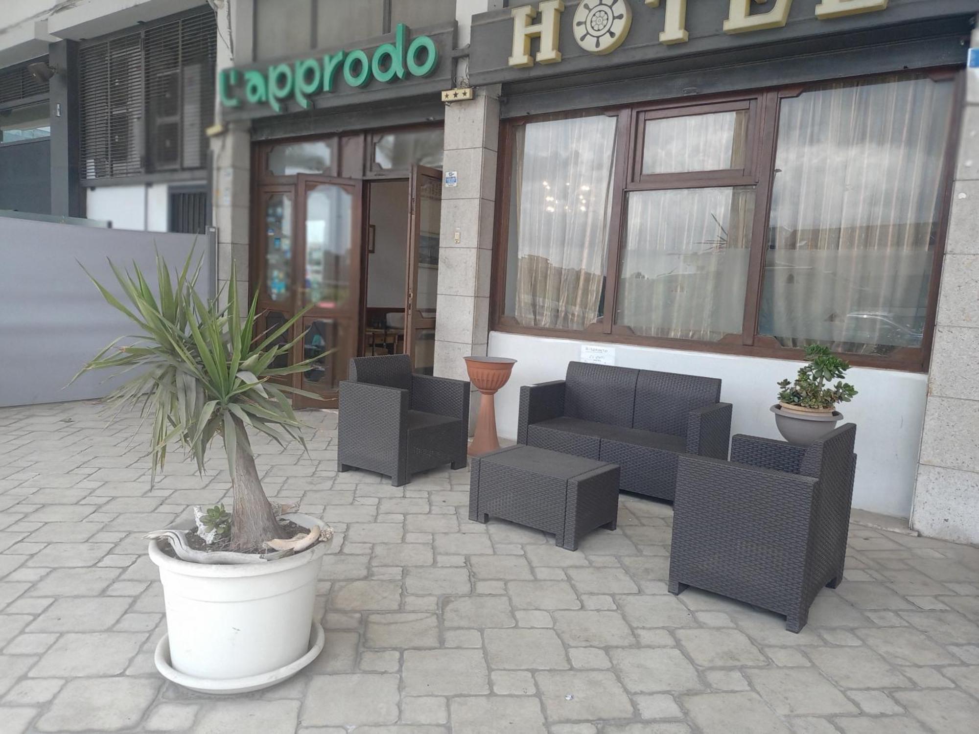 Hotel L'Approdo Brindisi Exterior photo